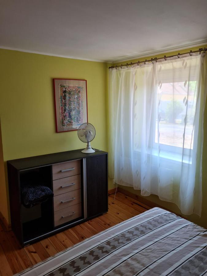 Anna Bella Apartman Gyula Buitenkant foto