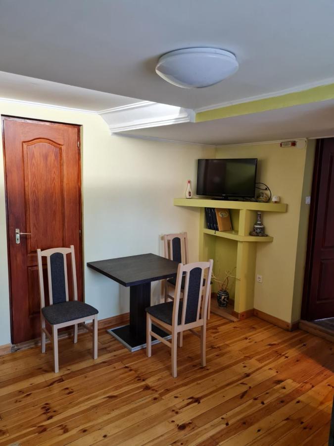 Anna Bella Apartman Gyula Buitenkant foto