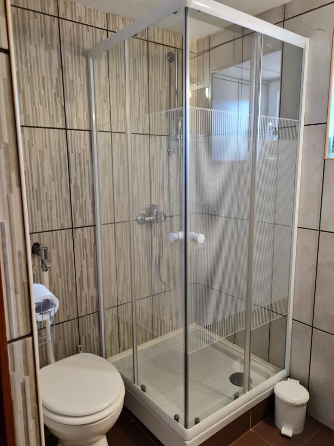 Anna Bella Apartman Gyula Buitenkant foto