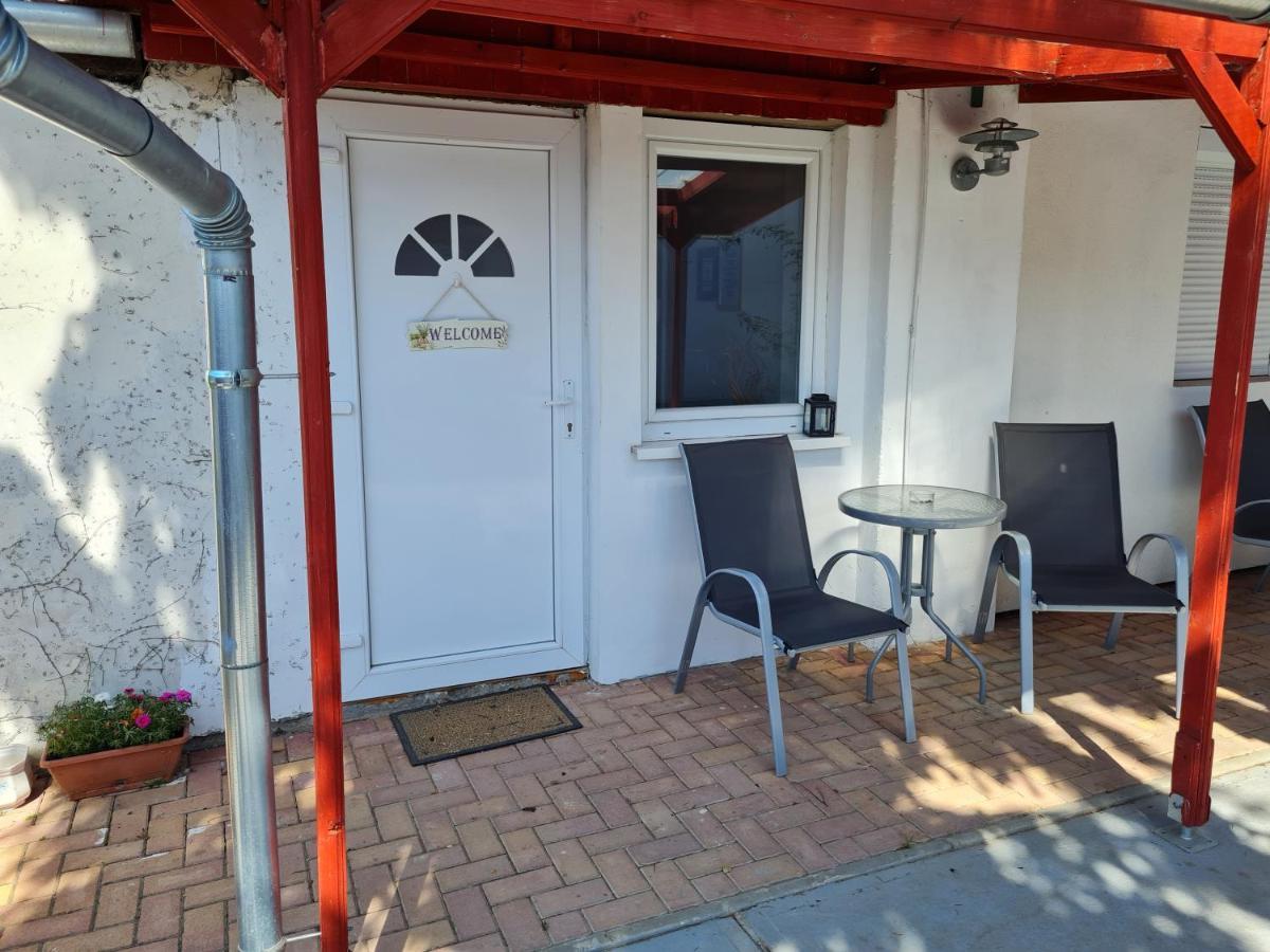 Anna Bella Apartman Gyula Buitenkant foto